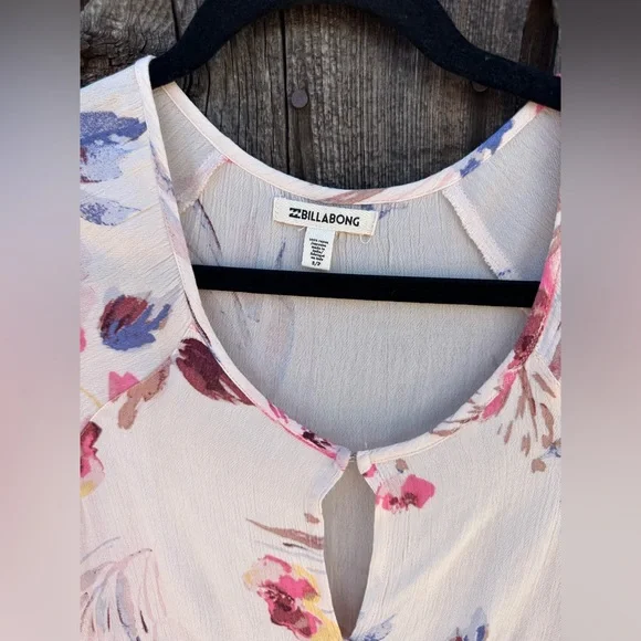 Billabong Until Tomorrow Floral Dress White & Pink Short Mini Casual Dress - Picture 15 of 16